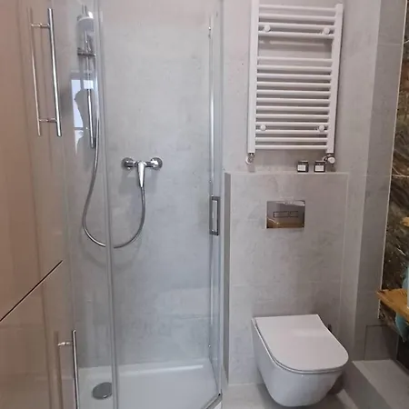 Glogowska 163 Self Check-in 24h Apartamento