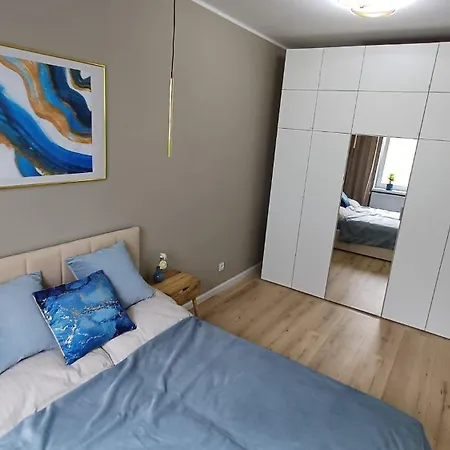 Glogowska 163 Self Check-in 24h *