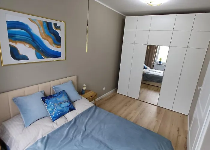 Glogowska 163 Self Check-in 24h *